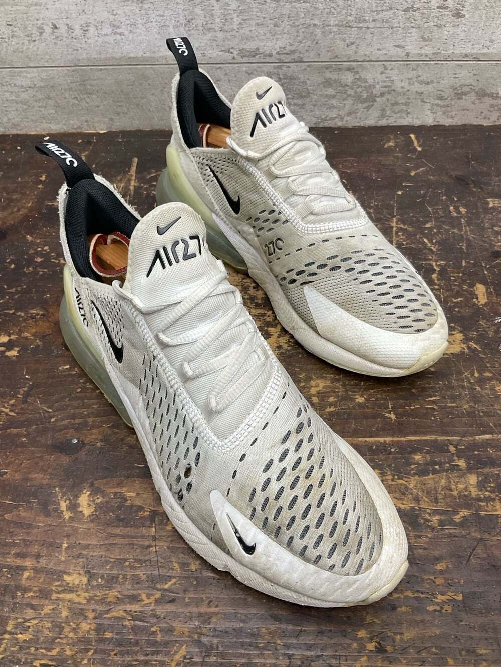 Nike Air Max 270 White Black Sneakers - Picture 5 of 11